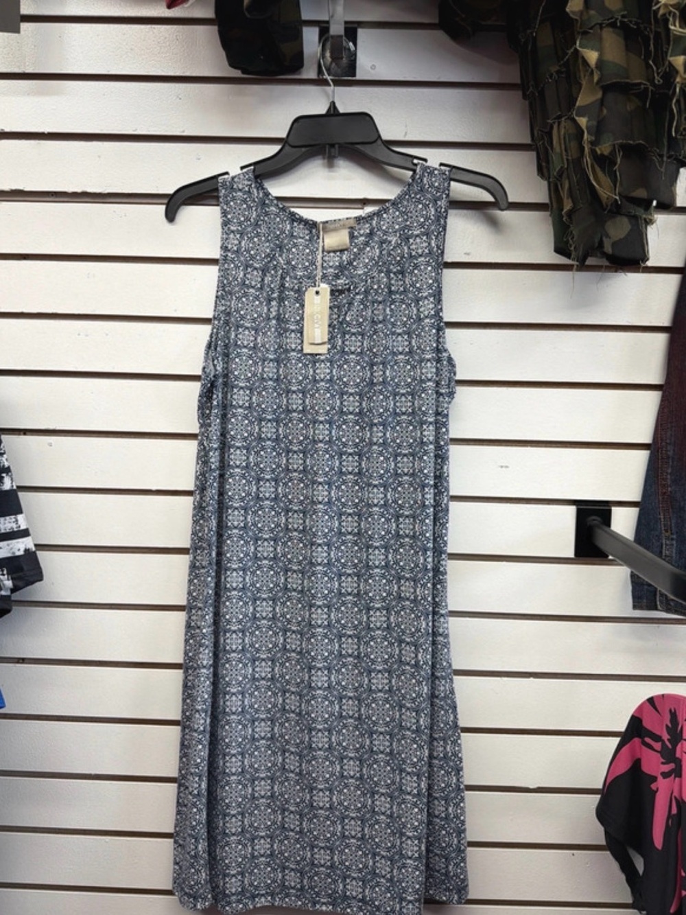 Ink+Ivy Sleeveless Printed Dress NWT
Size Large